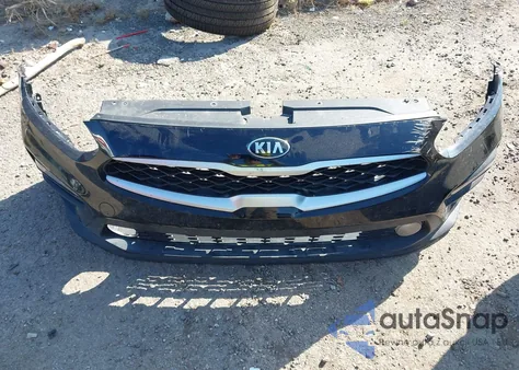 2021 Kia Forte Fe/Lxs z USA, uszkodzony, nr VIN 3KPF24AD6ME368130